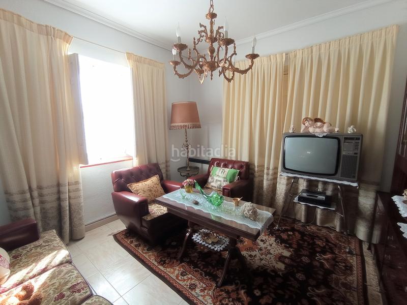 Foto 5f7fa7eb-1530-4cbf-a109-1722eba5836b. Casa con riscaldamento parcheggio in Reocín