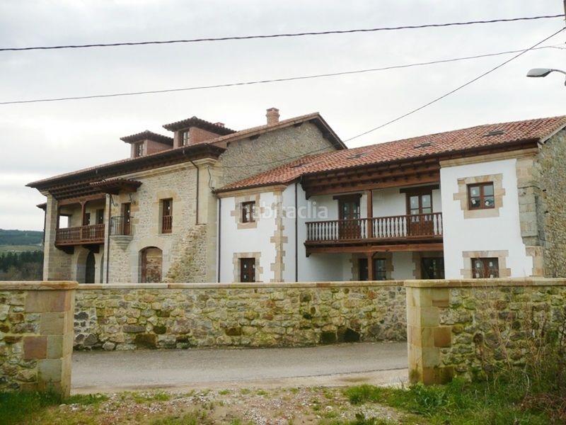 Foto 94032047-6683-4c48-8576-9d5f085c66fc. Alquiler edificio no esperes mas para montar tu propio negocio!!!! en Reocín