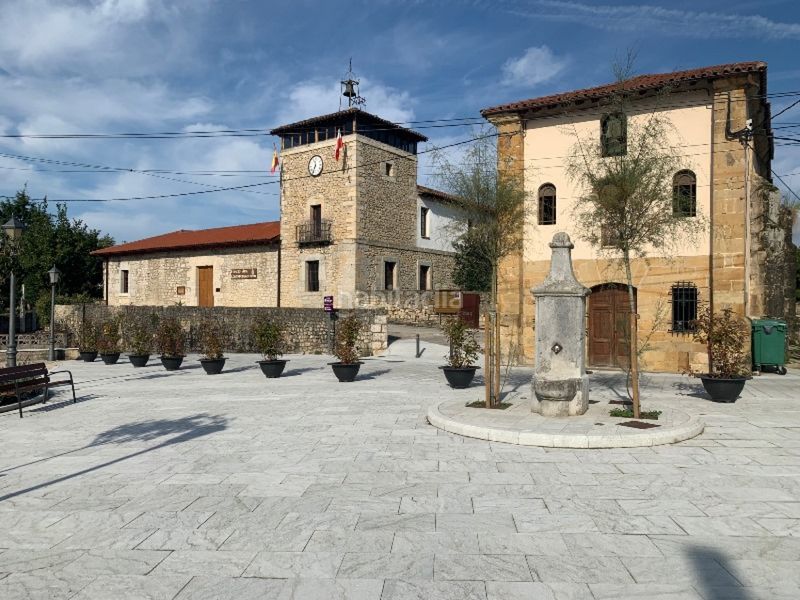 Foto c0d54fb0-7d5f-4634-8f9f-a17f8564cef6. Alquiler edificio no esperes mas para montar tu propio negocio!!!! en Reocín