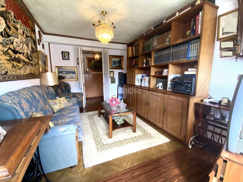 Foto 092ddbc6-b9ba-4027-a4f9-b2a894af411c. Casa adossada amb calefacció a Centro Torrelavega