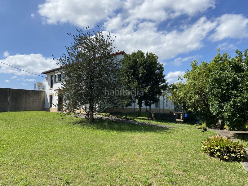 Foto 744a2d9e-9e0d-405a-afeb-a33804066524. Casa adossada amb calefacció a Centro Torrelavega