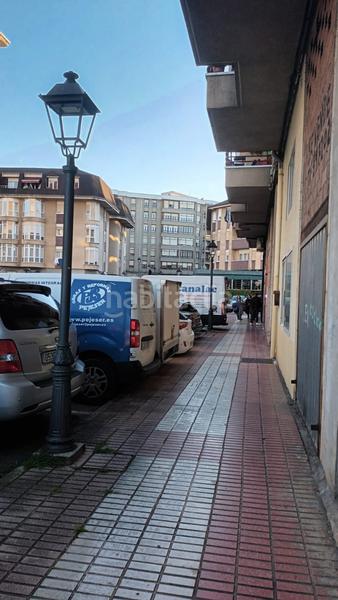 Foto 8565c5f8-24b1-4052-af86-06941c7cb4b2. Geschäftsraum in Maliaño - av menendez pelayo 36 in Camargo