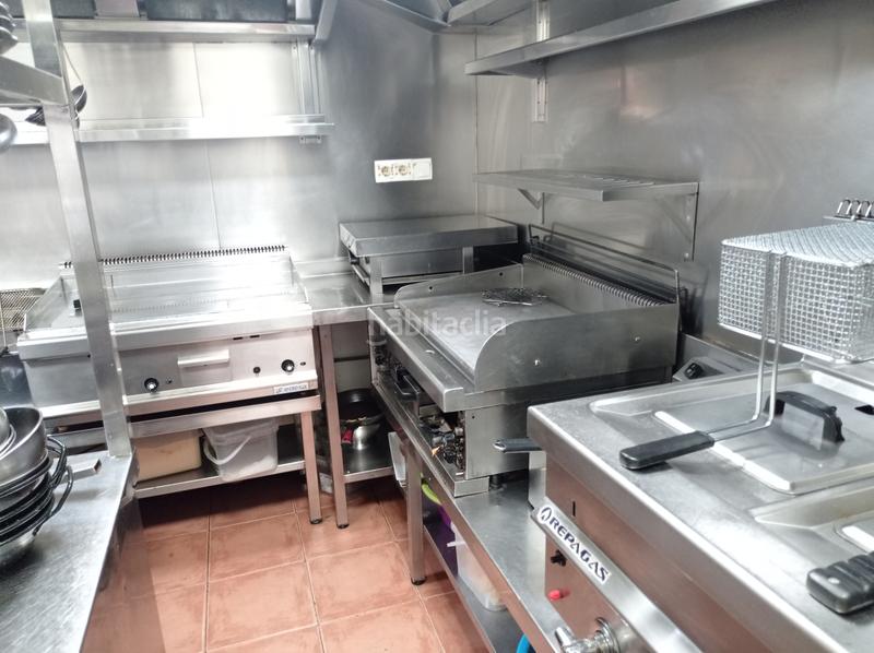 Foto b2e13e42-5069-4aea-a7f0-e914a4d0514a. Local comercial a Renedo Piélagos