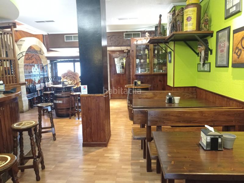 Foto f12494c8-bc31-4b54-bd1f-358eb0f2f85d. Local comercial a Renedo Piélagos