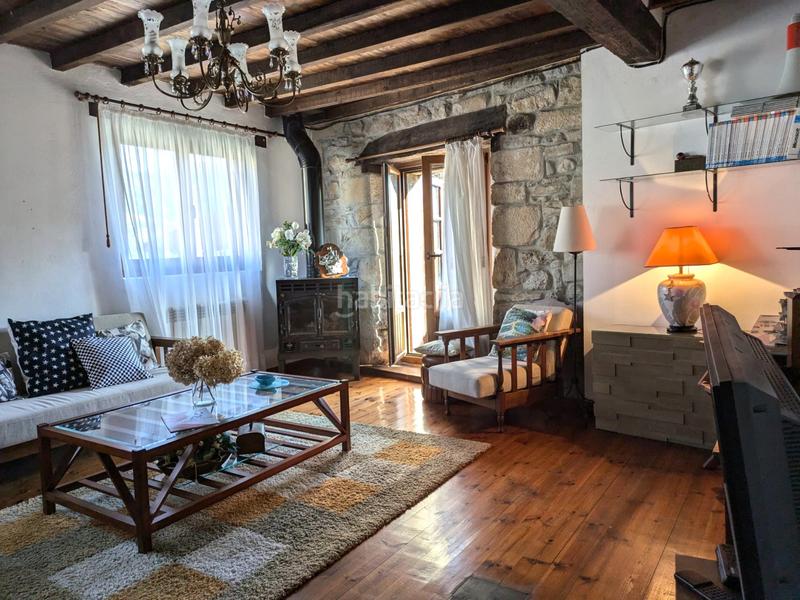 Foto 0cecc3c7-e700-4c3e-ada4-d4cdcc3b0549. Maison jumelée dans villasuso - bº villasuso 34 dans Anievas