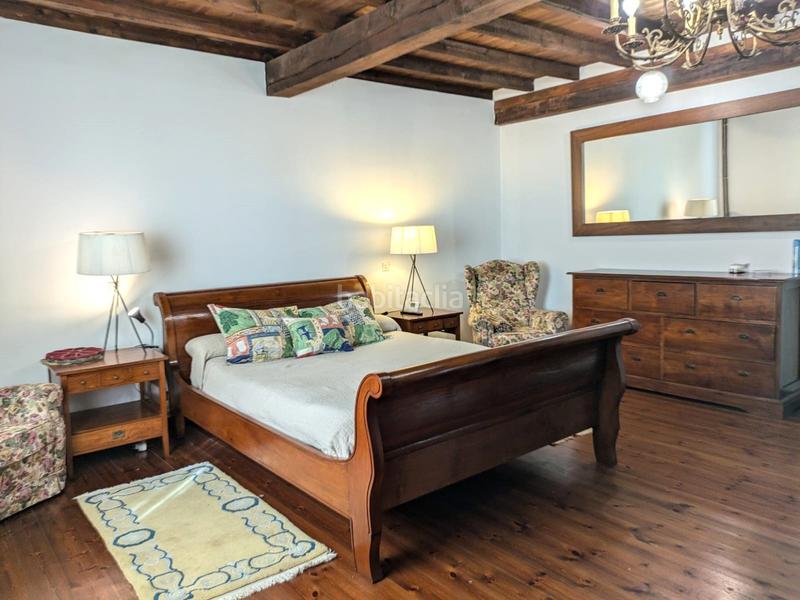 Foto 0e488d0d-92e6-431d-9c8c-5c55e3857c3d. Maison jumelée dans villasuso - bº villasuso 34 dans Anievas