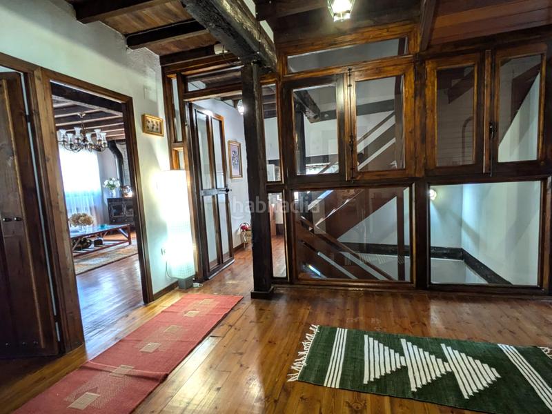 Foto 44a472ff-7c26-4d86-9d33-dbbc015a4a5f. Maison jumelée dans villasuso - bº villasuso 34 dans Anievas