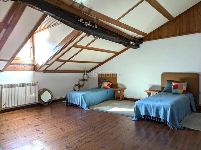 Foto d66afc16-23b2-4de0-a555-607f8ed98a10. Maison jumelée dans villasuso - bº villasuso 34 dans Anievas