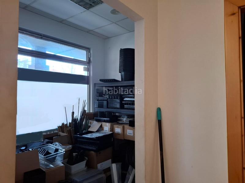 Foto 6cc5d424-fc45-4bd5-99ed-ee95d783486a. Local comercial a Renedo Piélagos