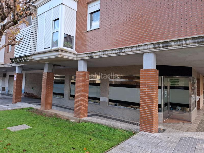 Foto a5e09ae7-7110-433c-b160-66184eb34449. Local comercial a Renedo Piélagos