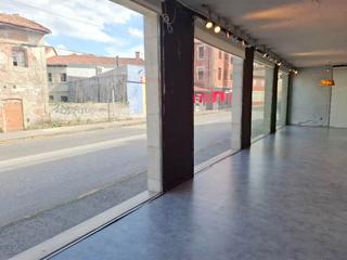 Lloguer Local Comercial  Cabezón de la sal - avda. doctor arines. Estas pensando en montar tu propio negocio? pues... en activa no