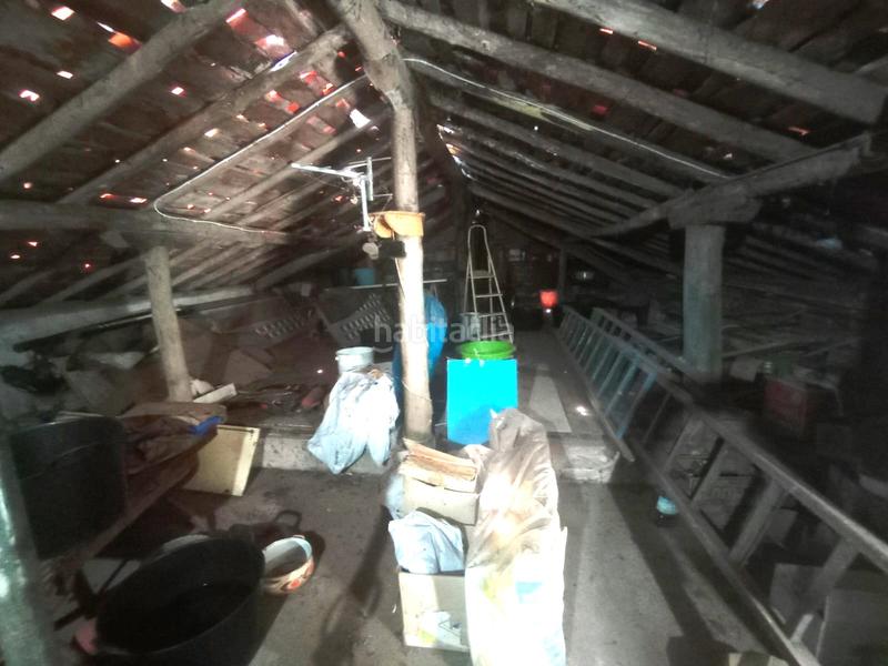 Foto ded65cf1-2c3d-4c5c-abb2-7dc92396244b. Casa amb aparcament a Reocín