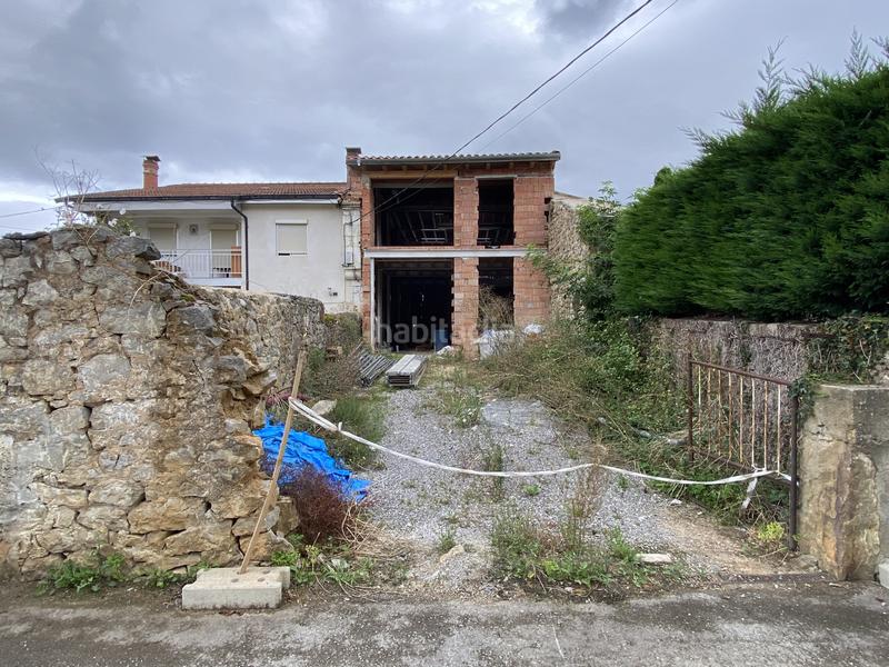 Foto 3ddff02d-d8a5-42f7-8549-6a7c2bcf8080. Casa pareada si lo que busca es invertir en calidad de vida, o desarrollar un negocio turístico en un sector cada vez más demandado como es el en San Felices de Buelna