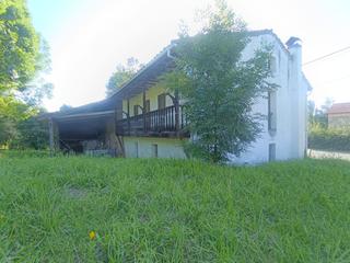 Casa  Sobarzo - c/ la llama 25. Casa en venta en sobarzo, penagos!! este inmueble, para reformar
