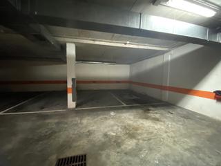 Parking coche en Ganzo - CL HNOS CARRIEDO Y PEREDO