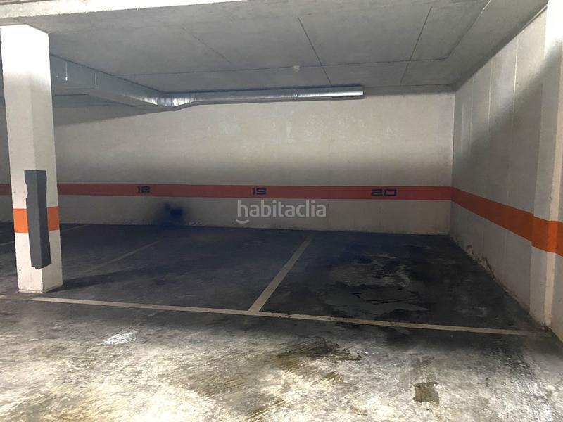 Foto 3f54d1e1-8618-41b1-b254-24e3e5368a4a. Parking coche en ganzo, a mitad de camino entre y el hospital de sierrallana tenemos para la venta esta estupenda plaza de garaje de en Torrelavega