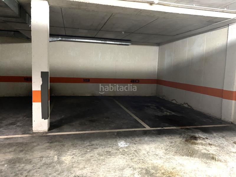 Foto eea58da0-02ca-4805-9419-a97bbd455cee. Parking coche en ganzo, a mitad de camino entre y el hospital de sierrallana tenemos para la venta esta estupenda plaza de garaje de en Torrelavega
