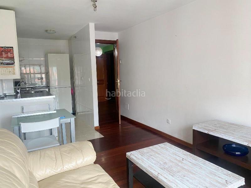 Foto 501dec4a-f3e7-4b25-b70c-73715259ff55. Piso tu refugio moderno a un paso de torrelavega descubre este encantador apartamento de un dormitorio en santiago , una local en Cartes