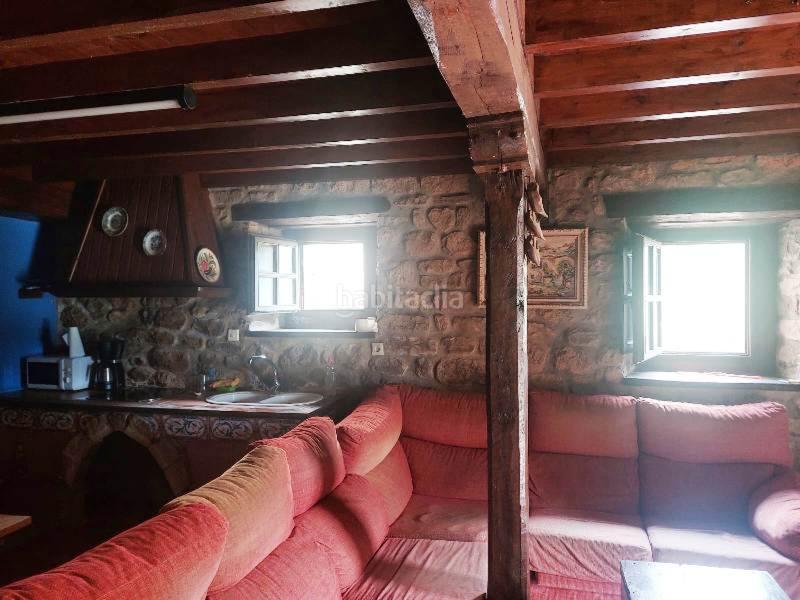 Foto 07f2ec8d-f3c8-4185-af08-3521f2285115. Maison jumelée avec chauffage dans Polaciones