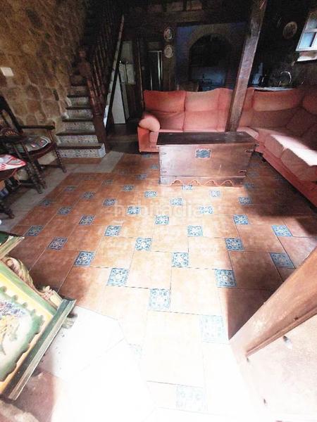 Foto 2ea55c10-4783-41eb-b72d-1c93cb9ce7da. Maison jumelée avec chauffage dans Polaciones