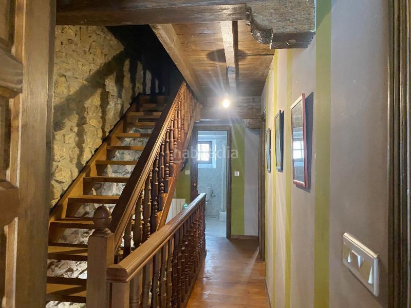 Foto af6220b7-c195-46ff-af02-38b4de9d7585. Maison jumelée avec chauffage dans Polaciones