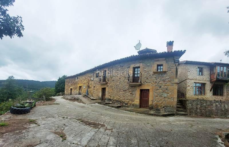 Foto e1057010-1e6f-4467-a977-3990f83bef80. Maison jumelée avec chauffage dans Polaciones