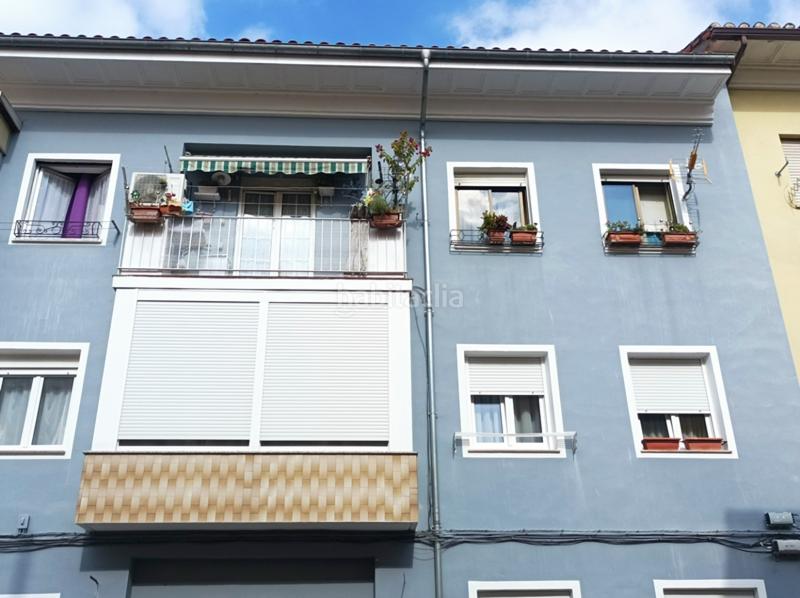 Foto aa947d84-3708-427a-8579-a6c72351b6ae. Pis amb calefacció a Centro Torrelavega