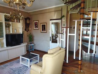 Rent Flat  Los corrales de buelna - c/ felisa campuzano. En el centro de los corrales de buelna, junto a todos los servic