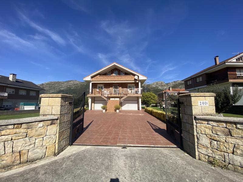 Foto 2b4ef00a-34e6-4722-94a5-e4d4f8a2d919. Casa con riscaldamento parcheggio in San Felices de Buelna