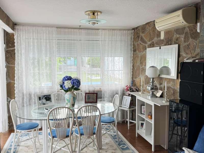 Foto 5aa7dd13-0ac2-4846-900d-bceb26a07987. Haus mit heizung parking pool in San Martín de la Vega