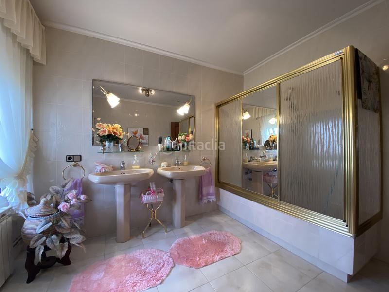 Foto 2d4191d7-d2d8-47a4-96c3-98cdb33bb0e4. Maison jumelée avec chauffage parking dans Tanos Torrelavega