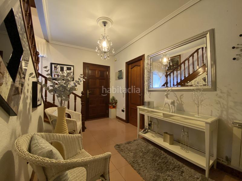 Foto cf2deb10-6bb3-4216-9ac1-c3dcb3366a47. Maison jumelée avec chauffage parking dans Tanos Torrelavega