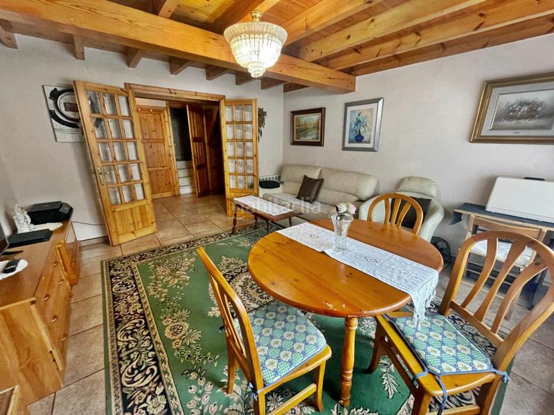 Foto edcd8482-63a2-42a8-9247-4ef49e6314d7. Maison avec chauffage parking dans Arce Piélagos