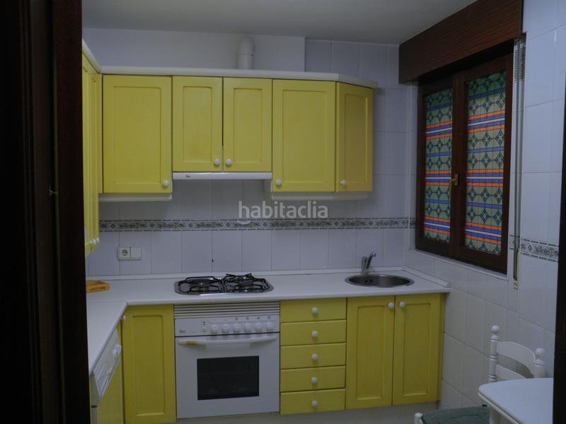Foto fa0a71d1-082c-4e63-bc19-df41bc44524b. Rent flat with heating in Centro Torrelavega