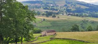 Maison à San Pedro del Romeral. Encantadora cabaña en venta para reformar en san pedro del romer