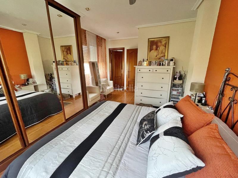 Foto 04893f46-f7a1-4635-ac94-521ea41e2faa. Haus mit heizung parking in Renedo Piélagos