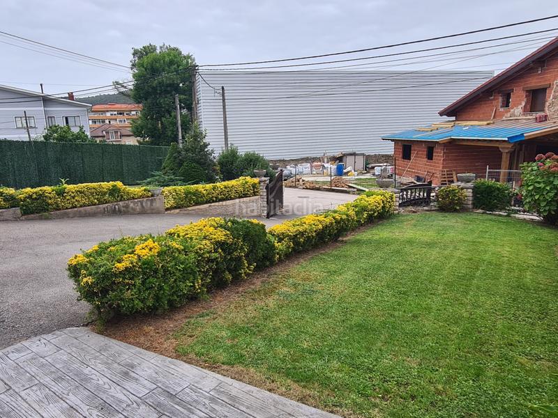 Foto 12161d15-3296-4adb-969b-947c0c584e41. Haus mit heizung parking in Renedo Piélagos