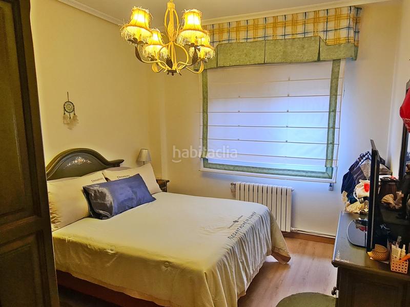 Foto 1b46364e-2afd-4adb-8449-6e53d7bb4785. Haus mit heizung parking in Renedo Piélagos