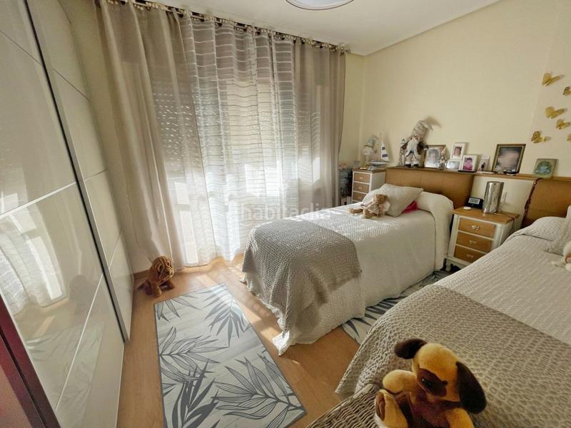 Foto 3f9b14bf-f9d3-4fef-8b42-5103effc4859. Haus mit heizung parking in Renedo Piélagos