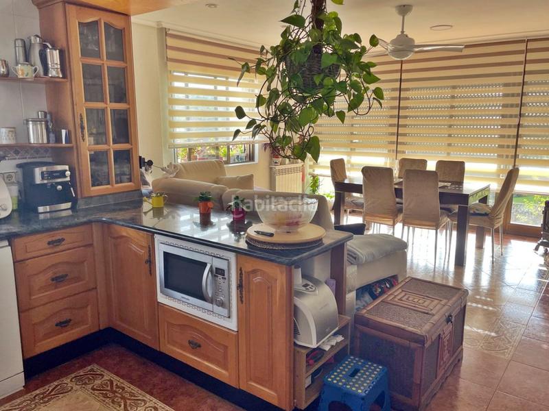 Foto 54e06fdb-cda9-4afa-adab-cc2cae768659. Haus mit heizung parking in Renedo Piélagos