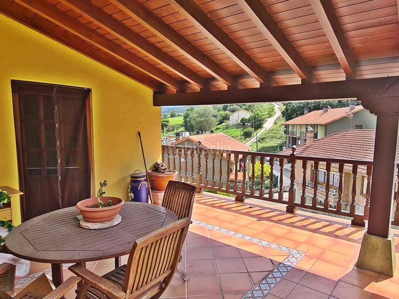 Foto 5fe763b8-c0dc-42ba-a26d-7f00dae99c76. Haus mit heizung parking in Renedo Piélagos