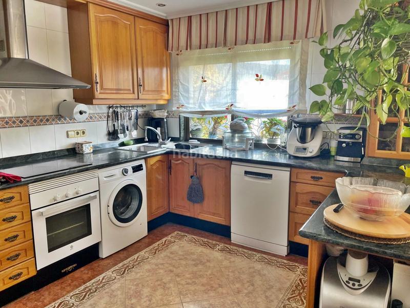 Foto a528dc6a-ec95-40ea-97f9-5081dd57903f. Haus mit heizung parking in Renedo Piélagos