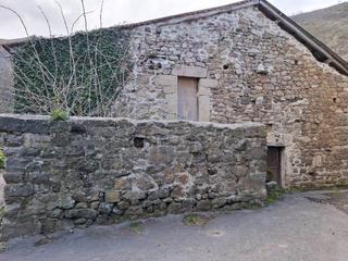 Towny house  Saja - c/ la rosa. Proyecto con encanto en el corazón del valle de cabuérniga si el