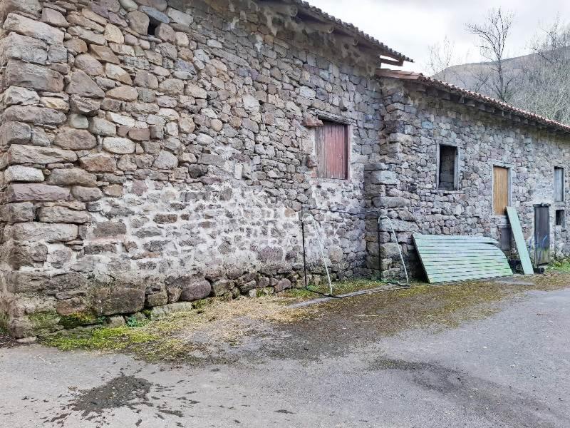 Foto db4f85a5-d886-47e1-a2cb-b9c8c19c8993. Doppelhaus in Tojos (Los)