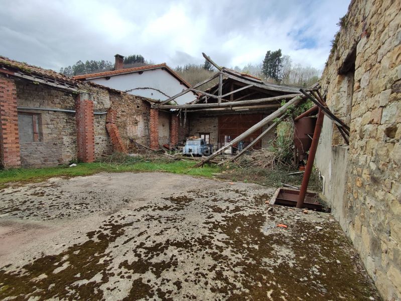 Foto 5f989d95-46d4-4919-8856-80726bc585e5. Finca rústica a bº los pandos 29 a Luena