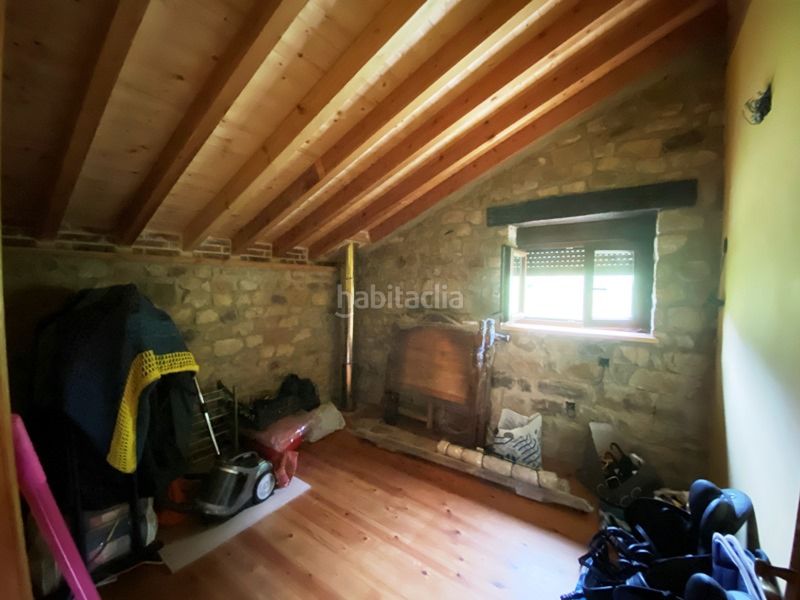 Foto fff2bc42-9475-4259-8bc2-f4a6deb35299. Casa amb calefacció a Mazcuerras