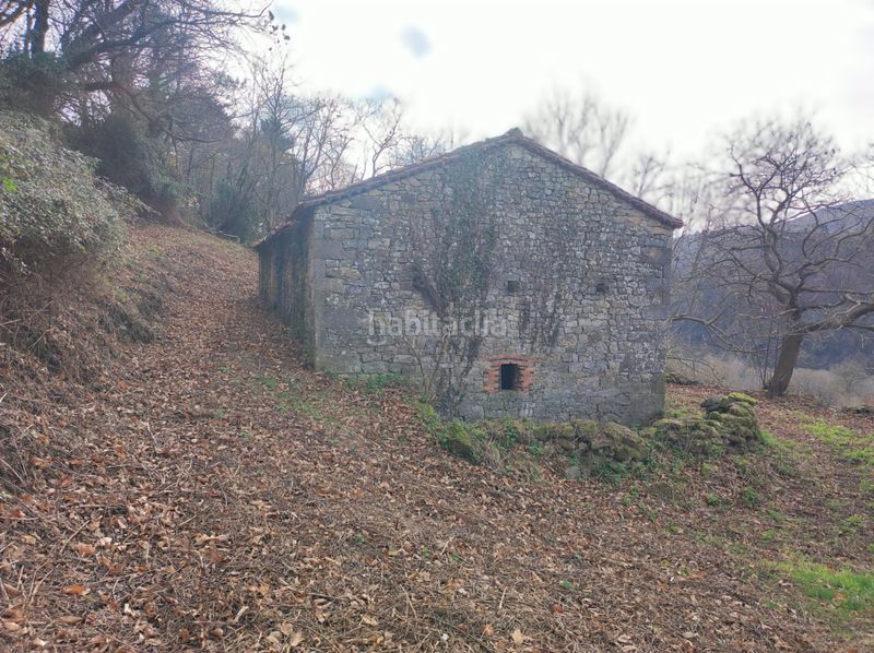 Foto f0fb07e0-6efe-4540-a297-1ce1023bdf60. Casa en bárcena - barrio bárcena 9114 fantástica oportunidad de comprar una cabaña en bárcena de toranzo! a seis minutos de alceda, donde se encuentran todos los servic en Santiurde de Toranzo