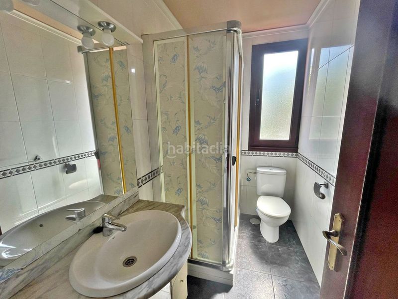 Foto 6f0c1fbd-1b57-489a-b118-5eafd719a3f7. Casa amb calefacció a Zurita Piélagos