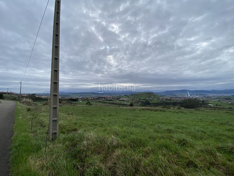 Foto 0f5dc133-b20f-4073-8b14-775e78790aaf. Finca rústica a Suances