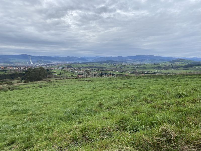 Foto bbbd1311-86bd-403c-ab33-7db07a823093. Finca rústica a Suances